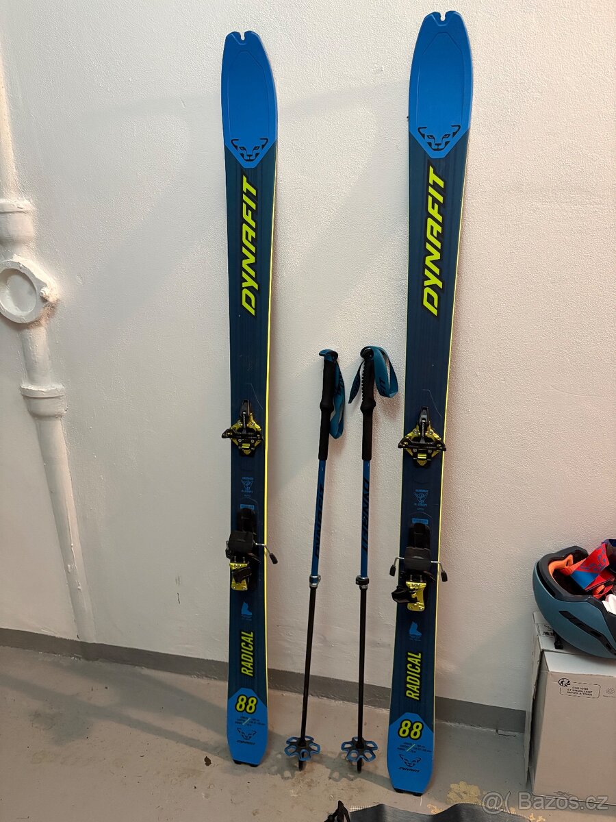 Skialpový set DYNAFIT - Radical 88 s vázáním a pásy/