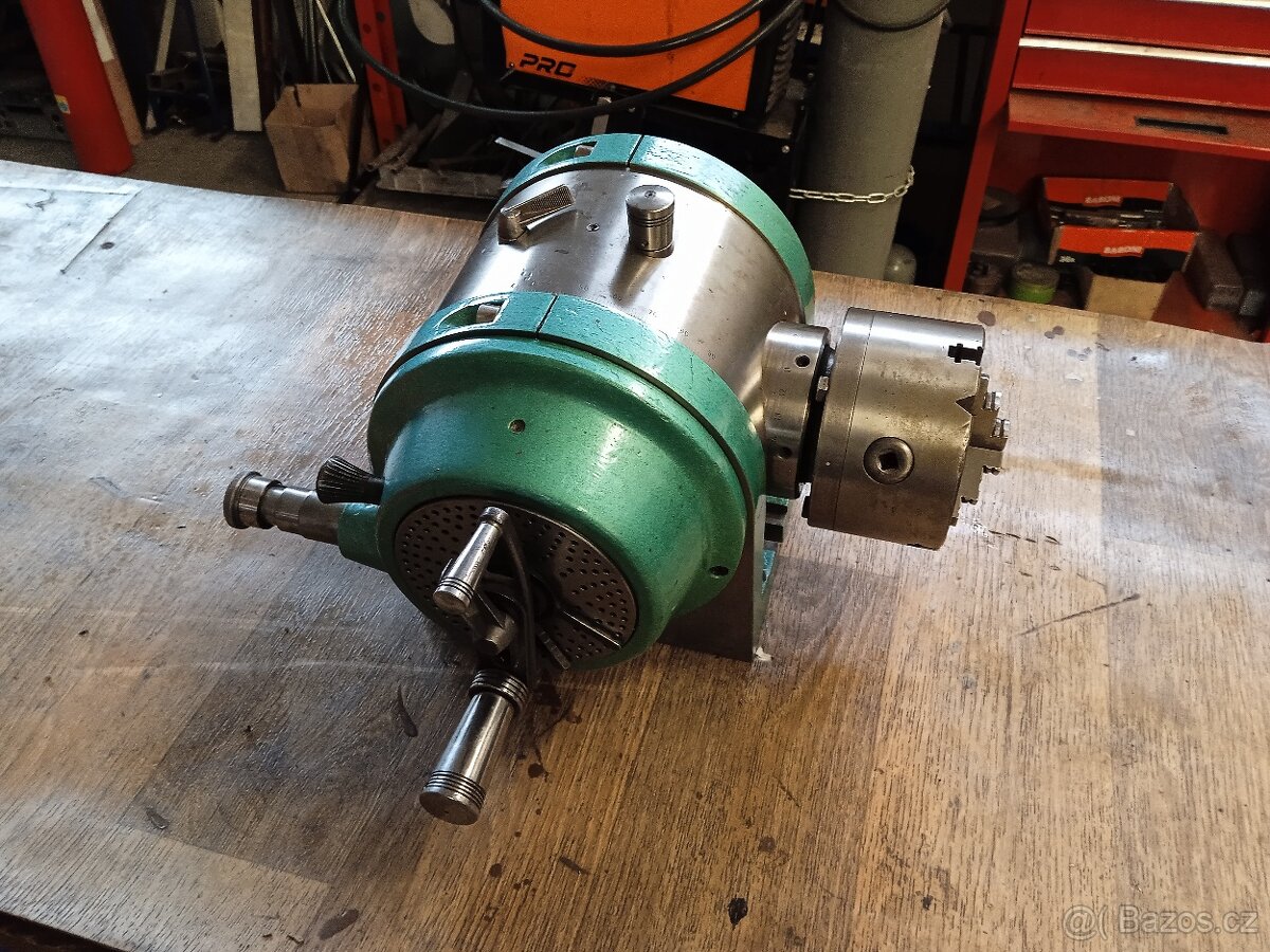 dělička s konékem po repasi