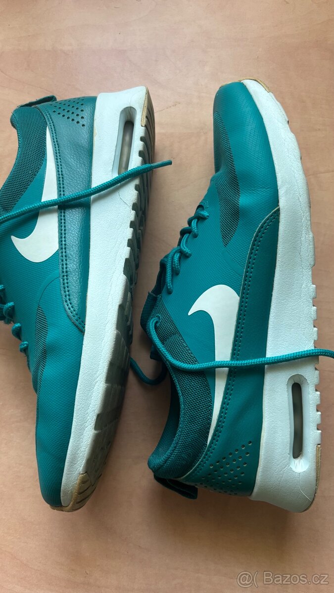 Nike sportovní obuv 42,5