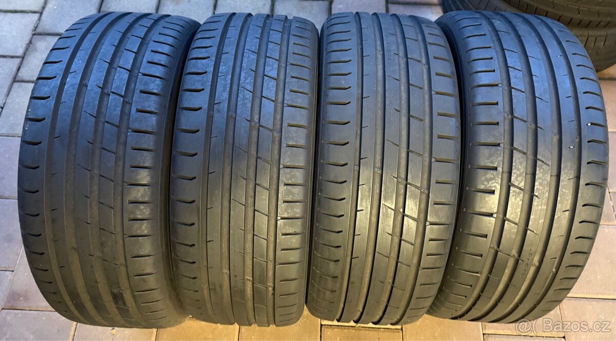 Letní sada 225/40r18 - zánovní