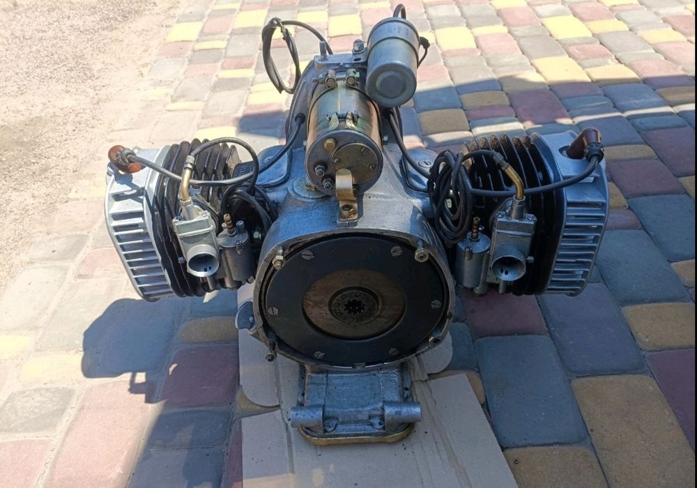 Dněpr,Ural K 750 motor po go