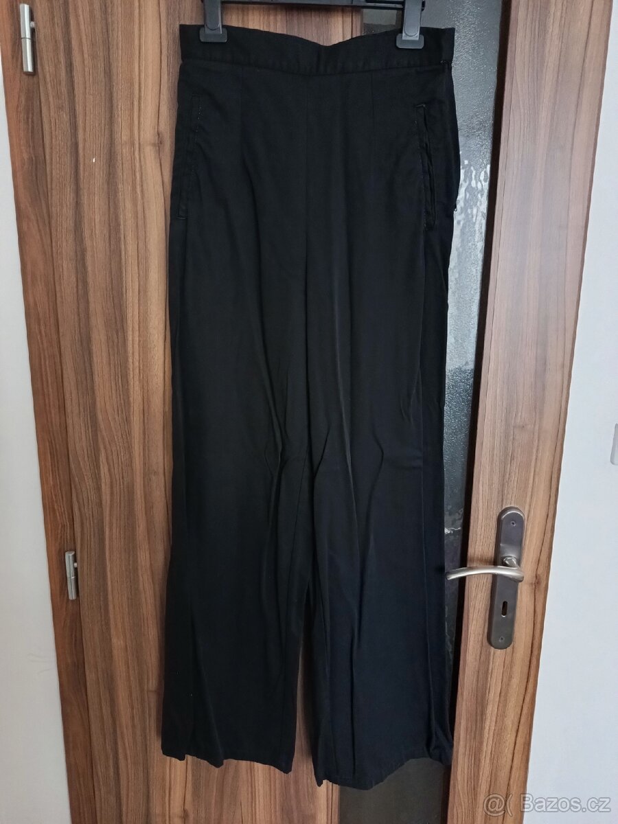 Černé společenské kalhoty