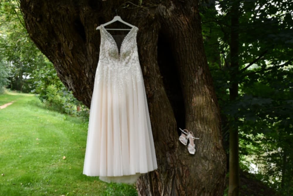 svatební šaty ze salonu Elody