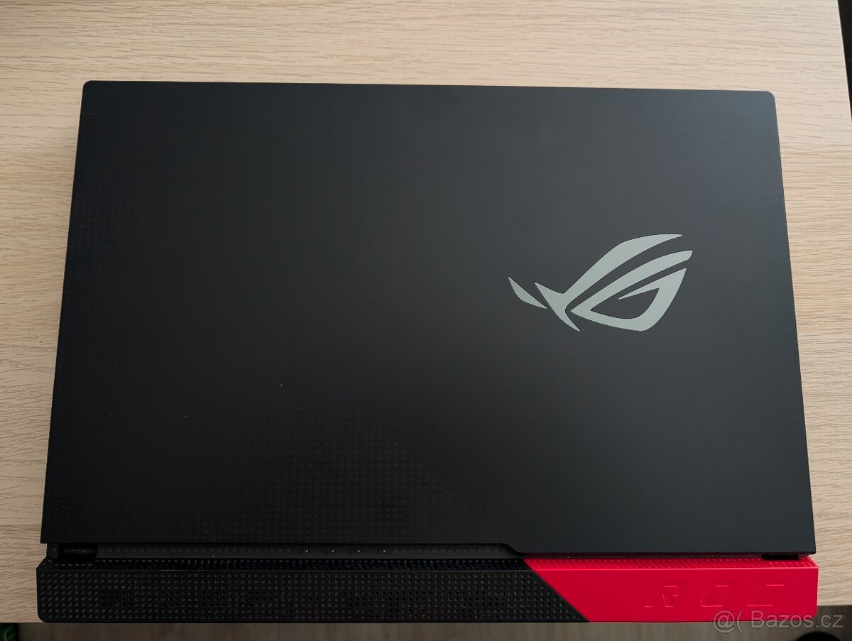 Prodám herní notebook