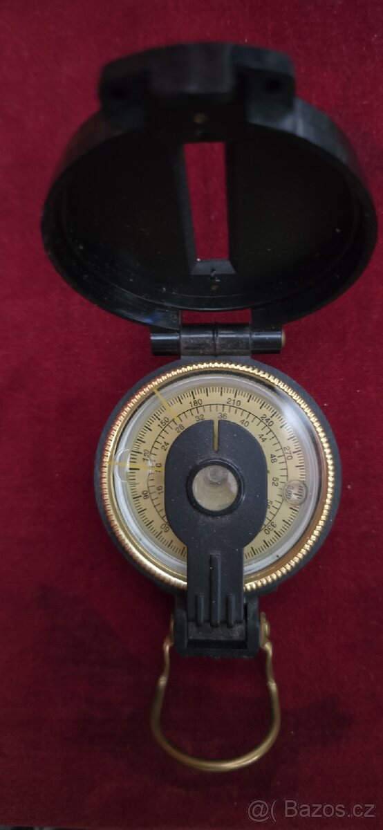 LEGENDÁRNÍ KOMPAS „ENGINEER“