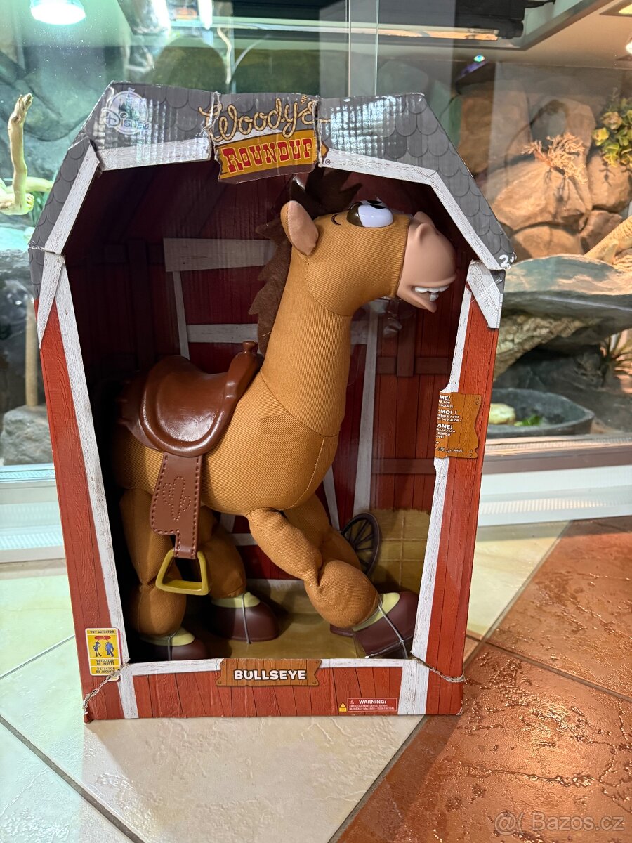 Interaktivní kůň Bulík Toy Story proběh hraček