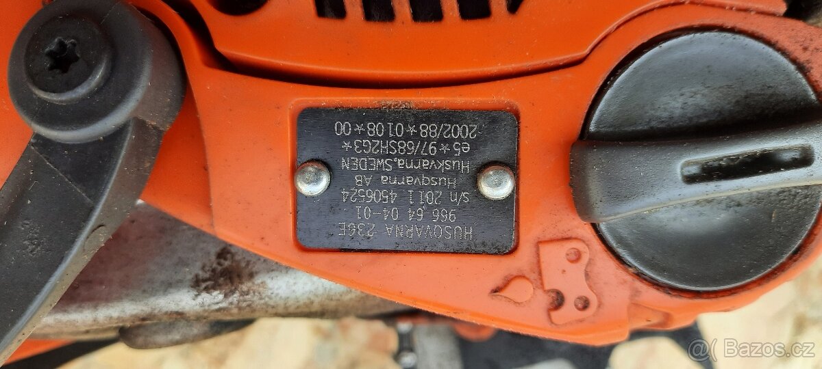 Motorová pila Husquarna 236E