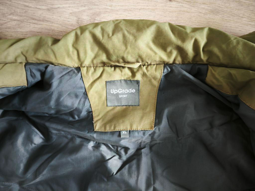 Prodám - Panská zimní péřová bunda UpGrade sport