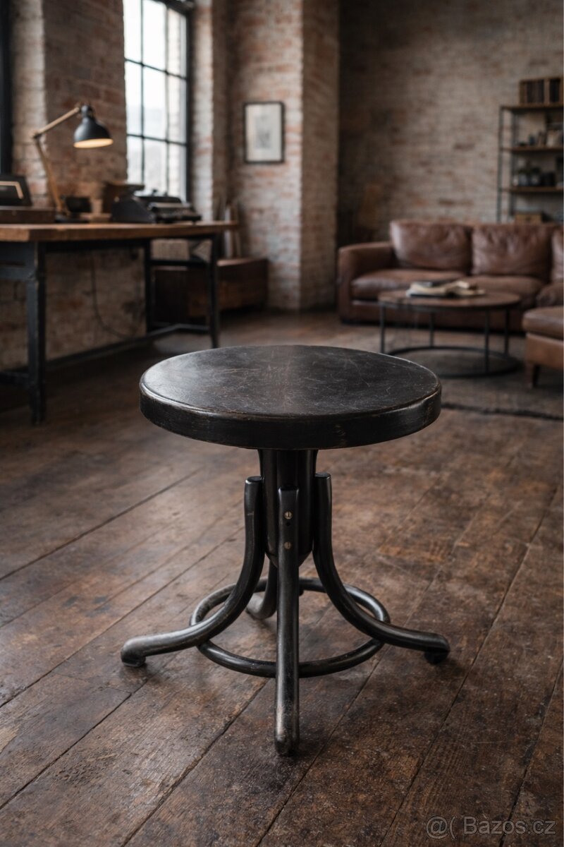 Vintage otočná stolička TATRA