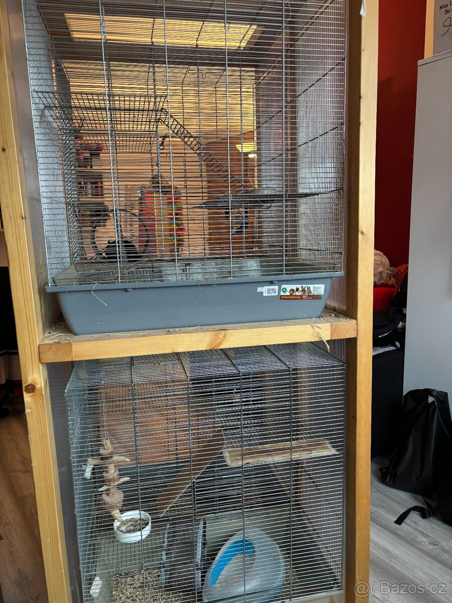 Pojízdný stojan na čtyři klece pro hlodavce