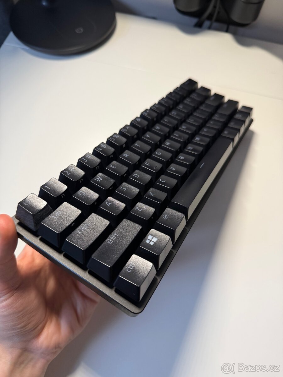 Razer Huntsman Mini (Purple Switch)