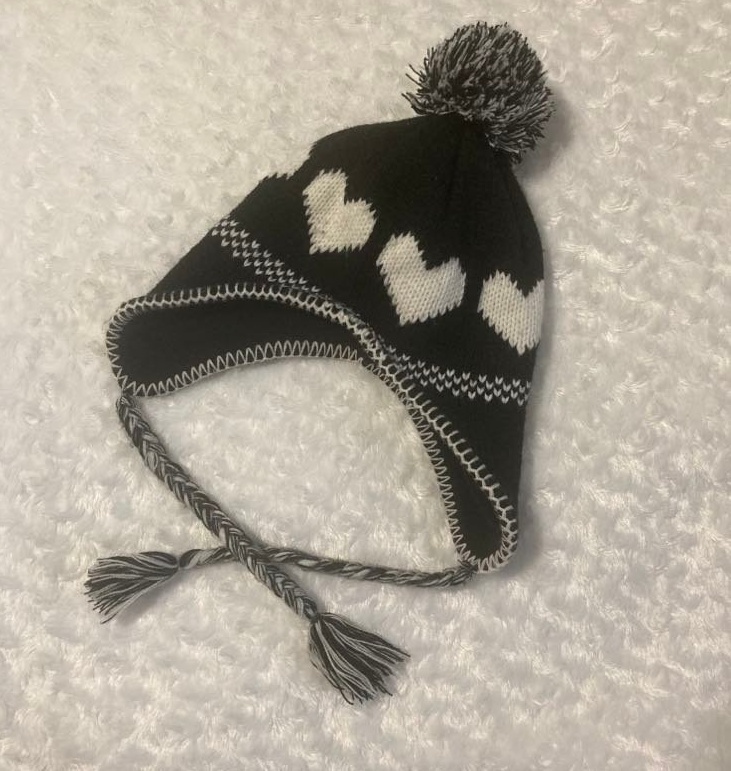 Čepice dívčí se srdíčky