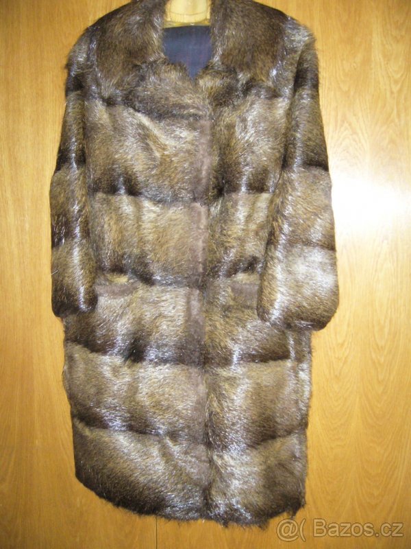 Kožich dámský z kožek nutrií