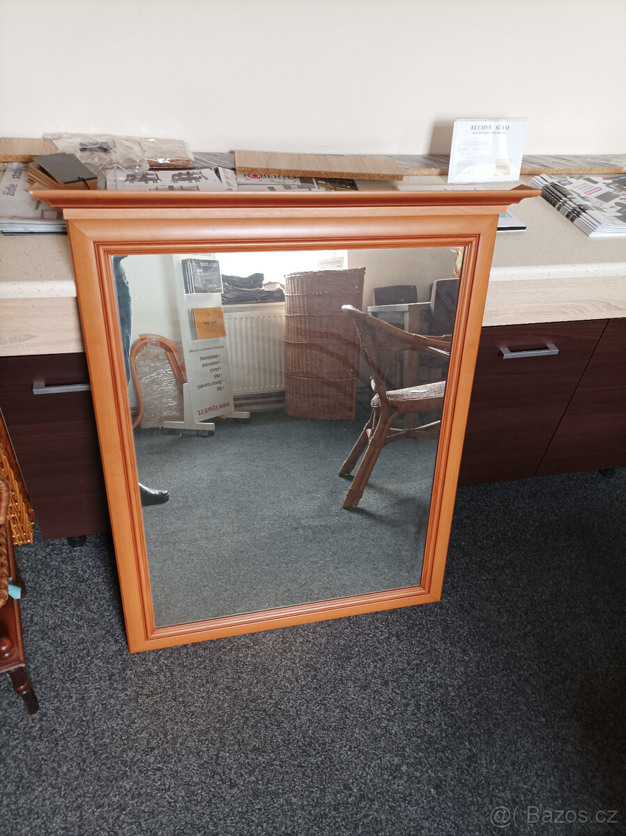 NOVÉ zrcadlo ze systému Bojar