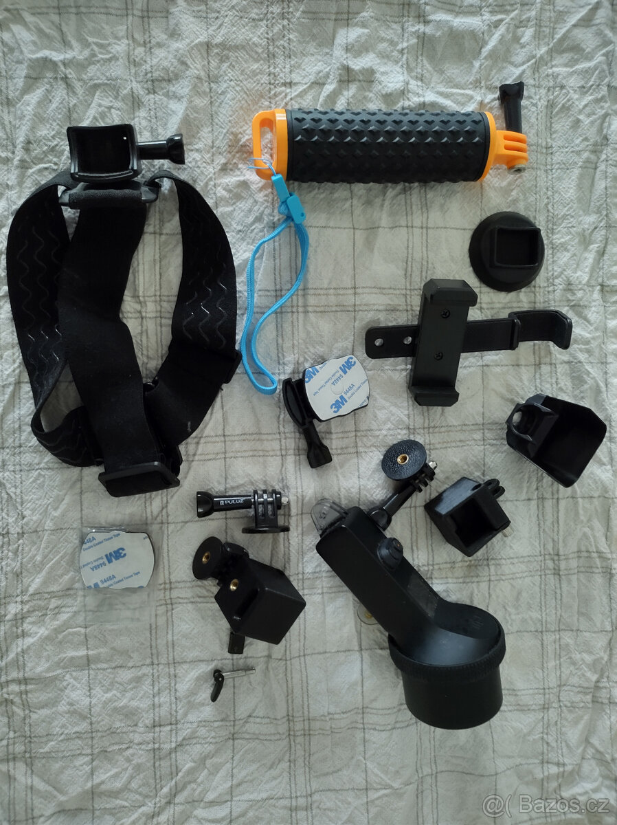 Příslušenství ke kamerám GoPro.