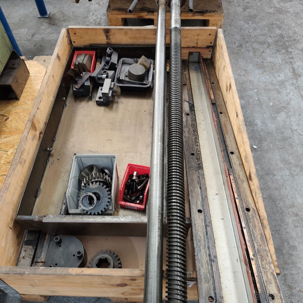 Vodorovné vyvrtávačky - stolové WHN 9A