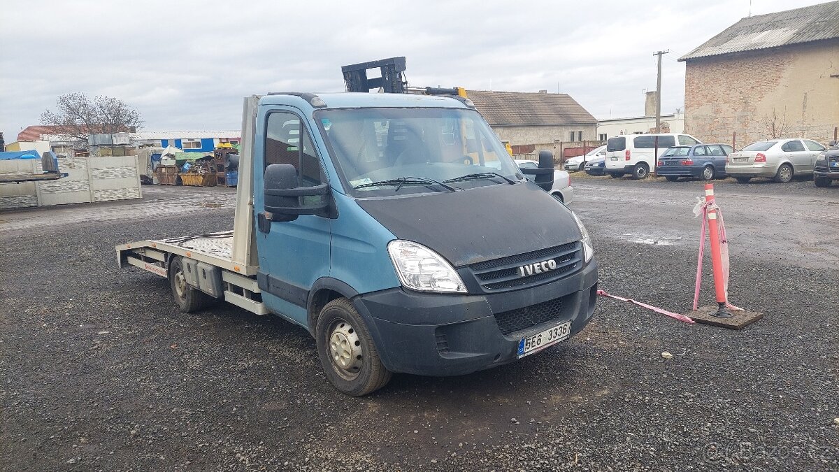 Iveco Daily 3.0 35S18 130kw odtahovka
