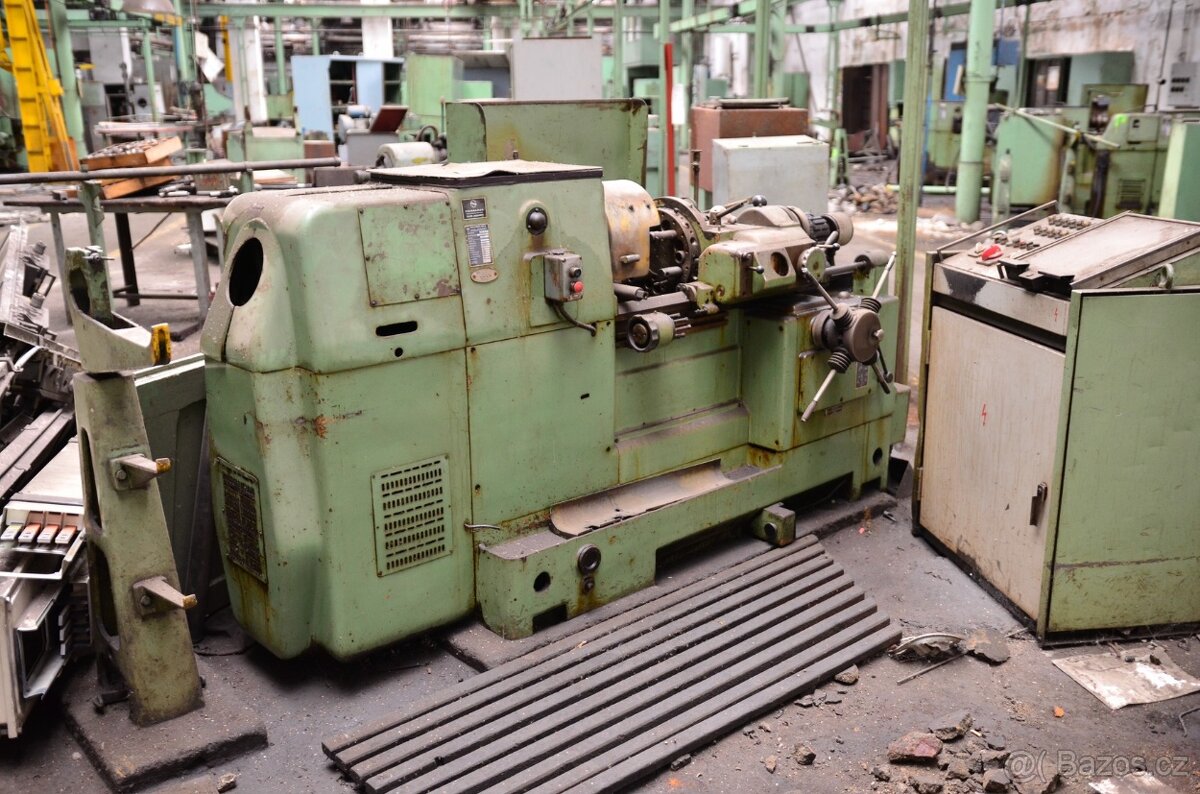 POLOAUTOMATICKÝ SOUSTRUH - PRVOMAJSKA BRT-50 P
