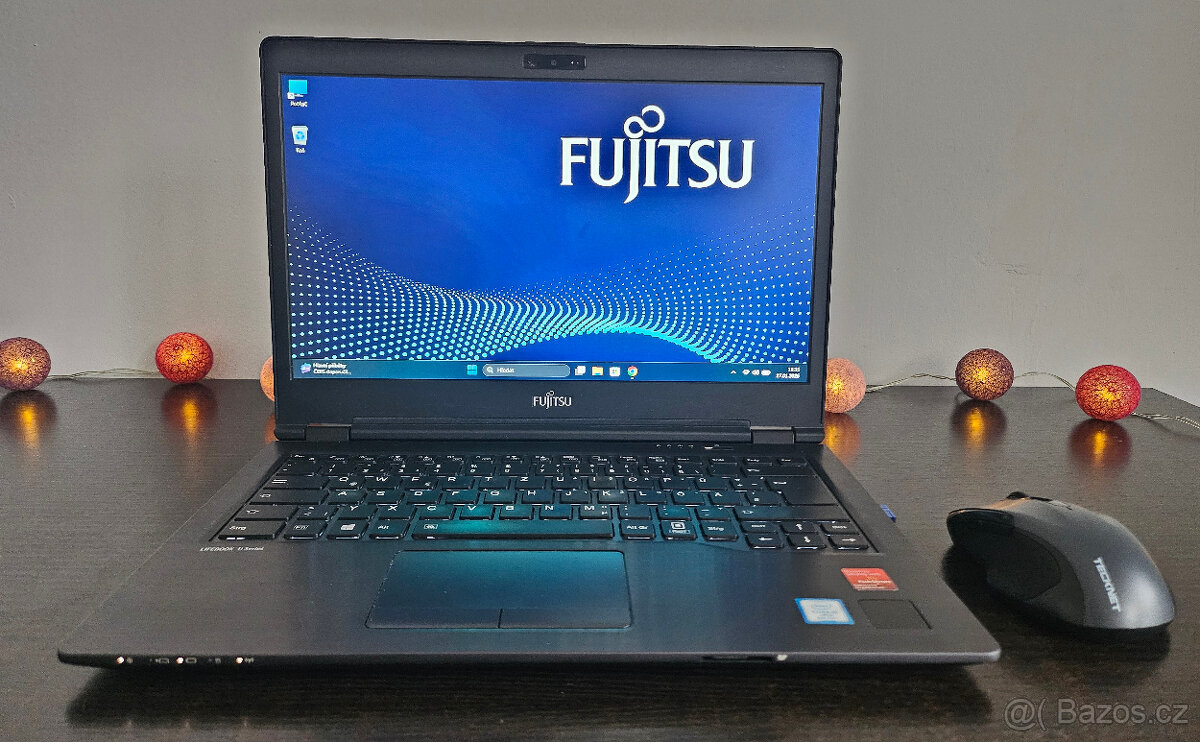 Notebook Fujitsu Lifebook U748