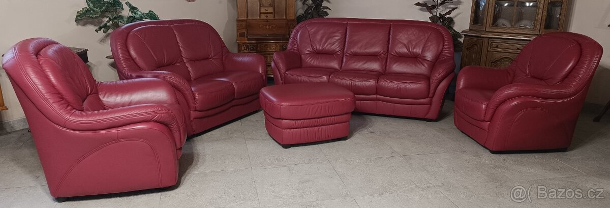 Kožená, značková, sedací souprava 3+2+1+1+taburet.