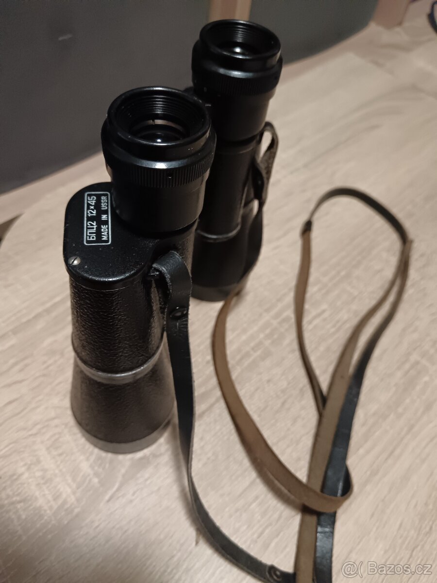 Dalekohled 12x45 po servisu