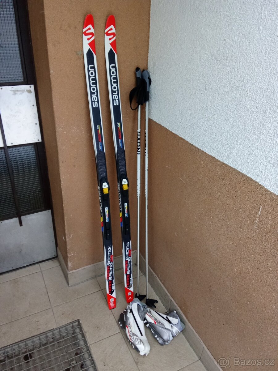 set na běžky 151 cm. šupiny. hole 130. boty 38