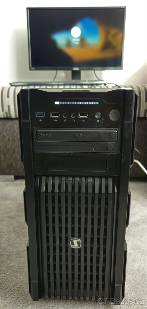Počítačová sestava