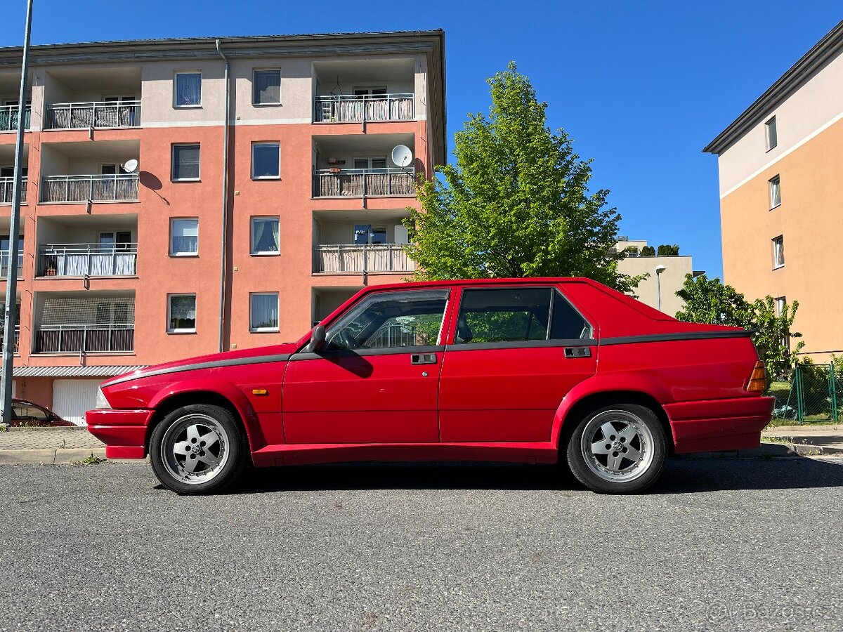 Alfa Romeo 75 2.0 Twin Spark 156k