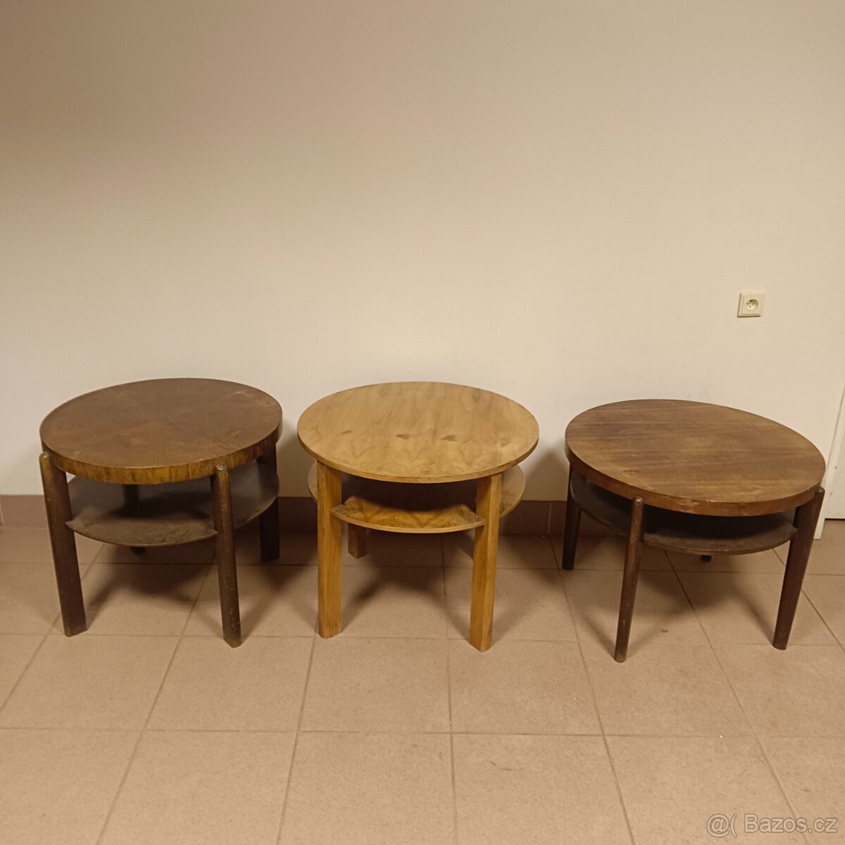 Kulatý stůl retro 50 léta