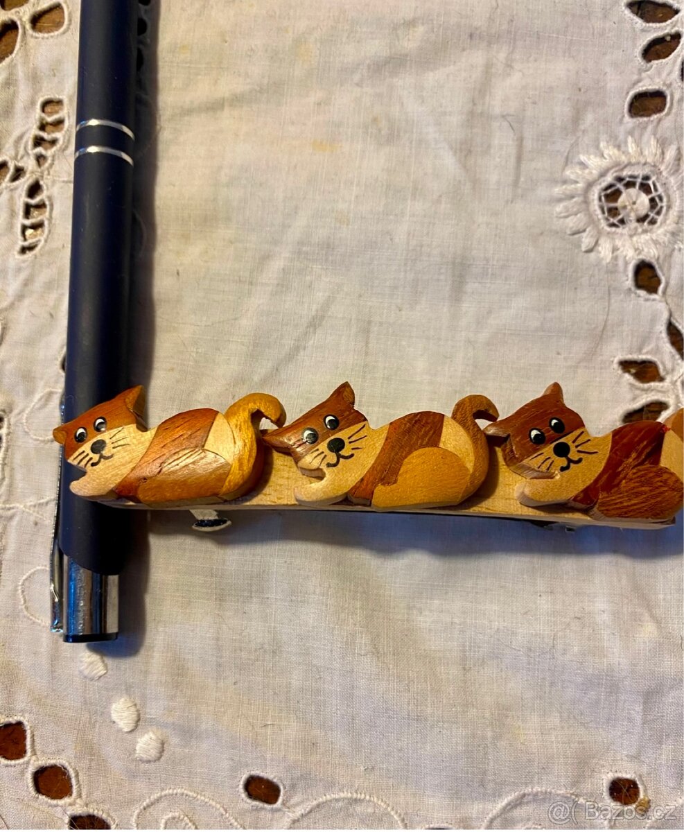 Spona do vlasů s kočkami