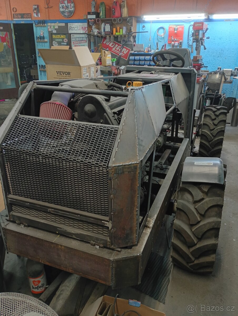 Traktor domácí výroby 4x4
