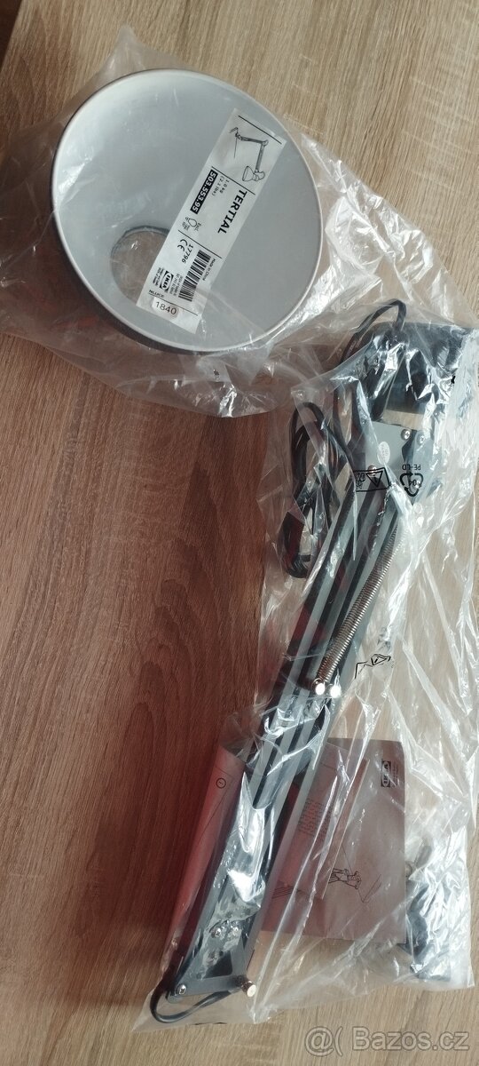 Lampa IKEA pracovní Tertial šedá