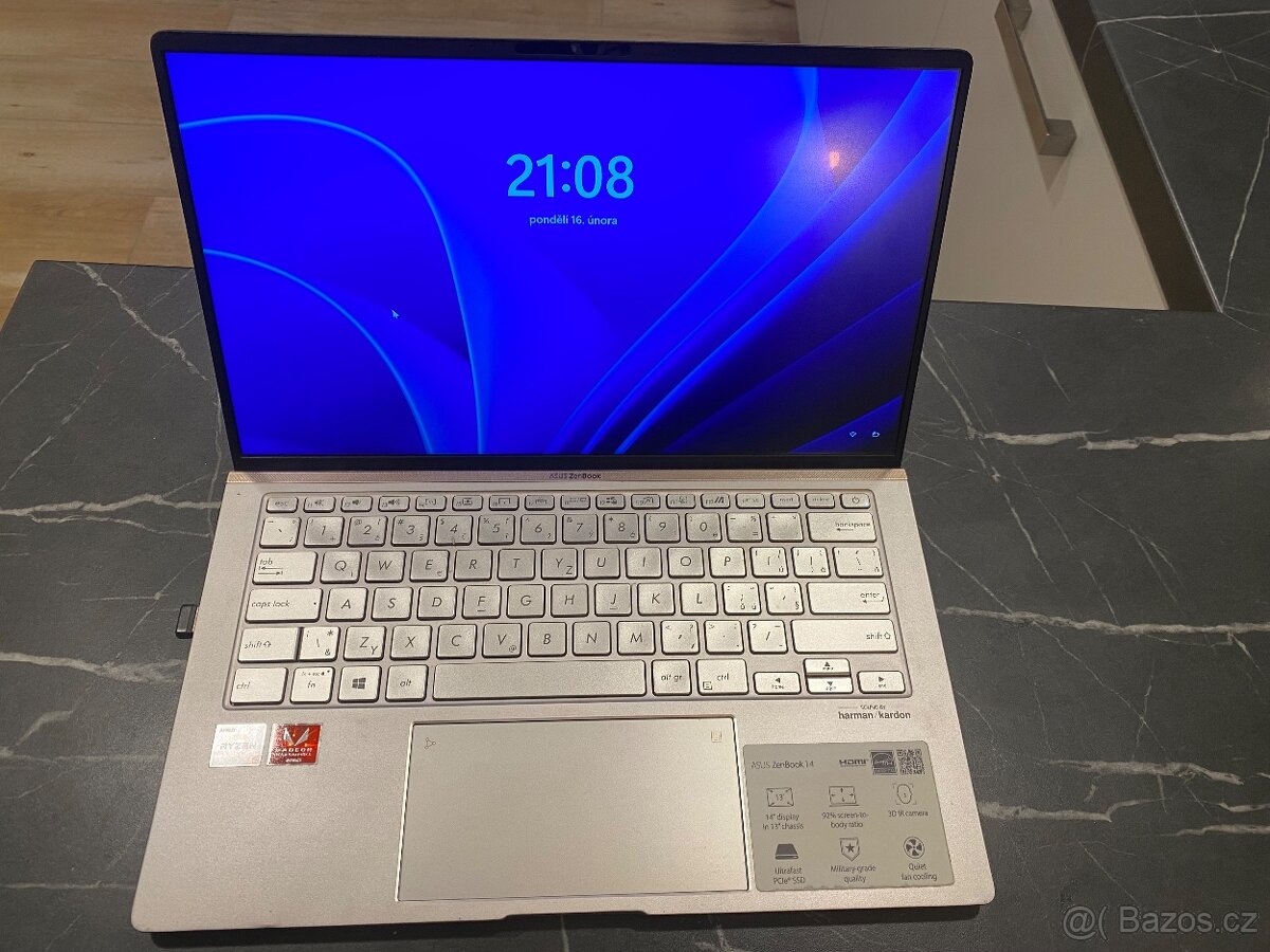 ASUS Zenbook 14 UM433D