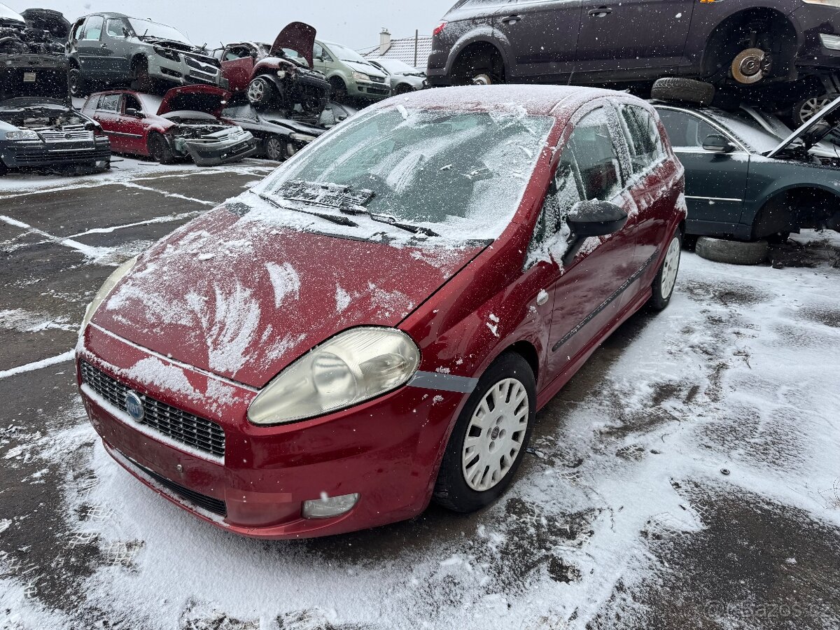FIAT PUNTO mk3 2006 na náhradní díly ND