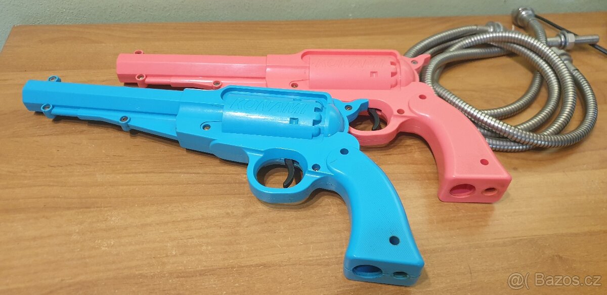 2X KONAMI SEGA střílečky pistole-kolt retro elektro videohra