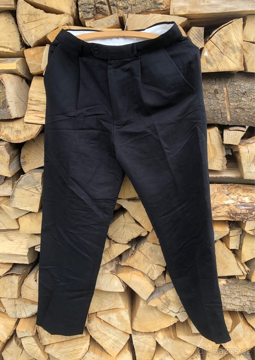 Pánské černé kalhoty / společenské kalhoty