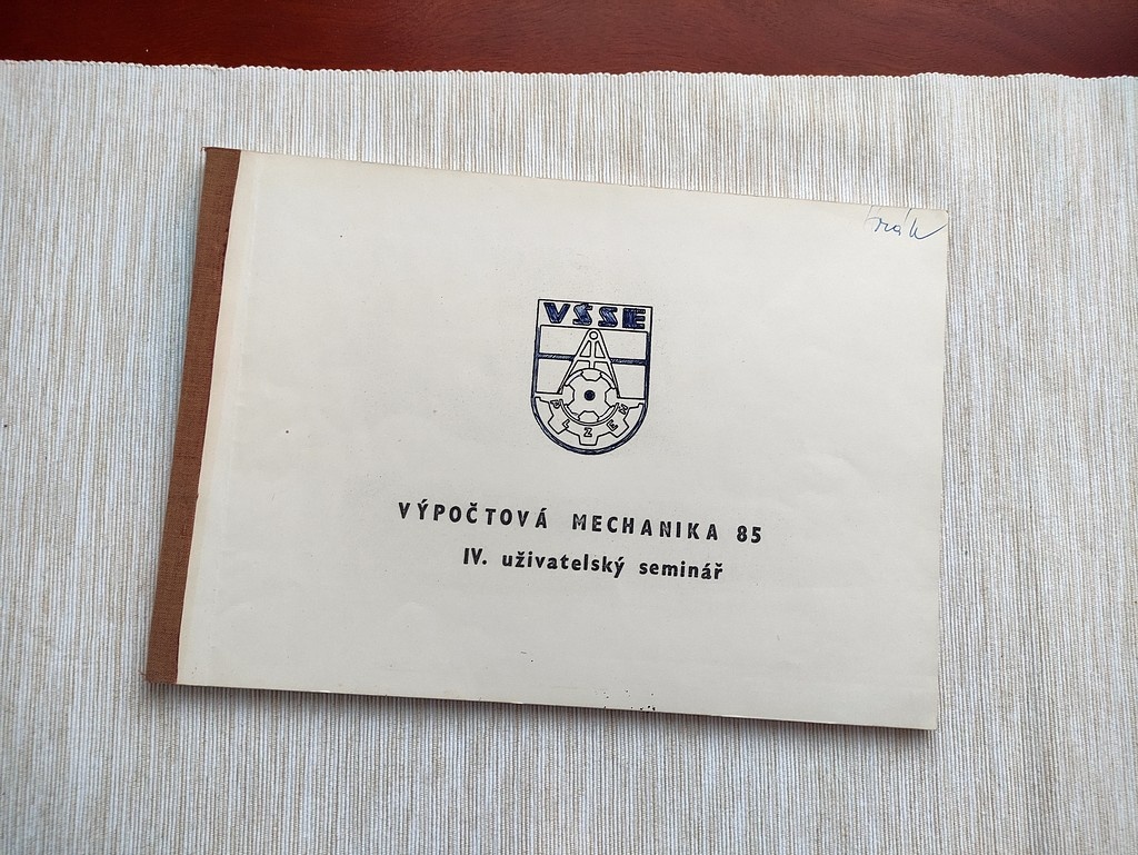 Knihy technická skripta, tabulky, přehledy