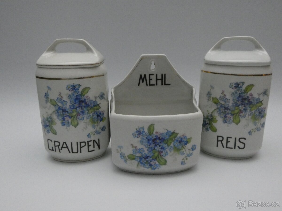 Staré kořenky Pomněnky.