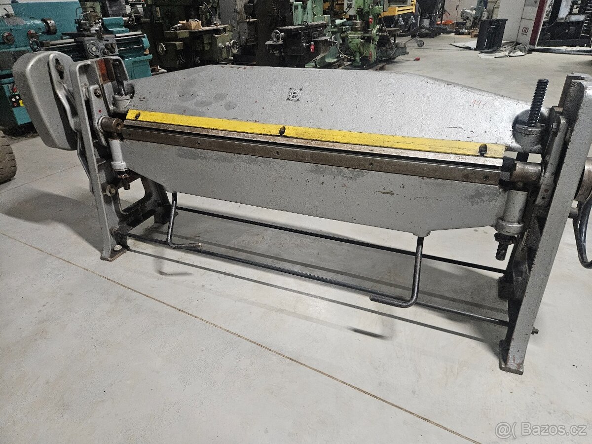 Ohýbačka plechu XK 2000/2 + lišta + válce