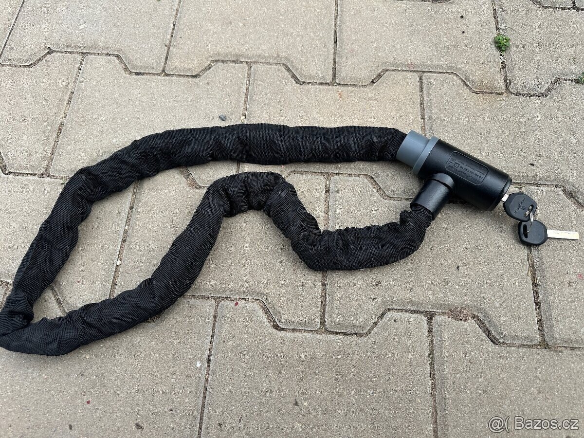 Nový Zámek/řetěz 120cm na kolo /2x klíč