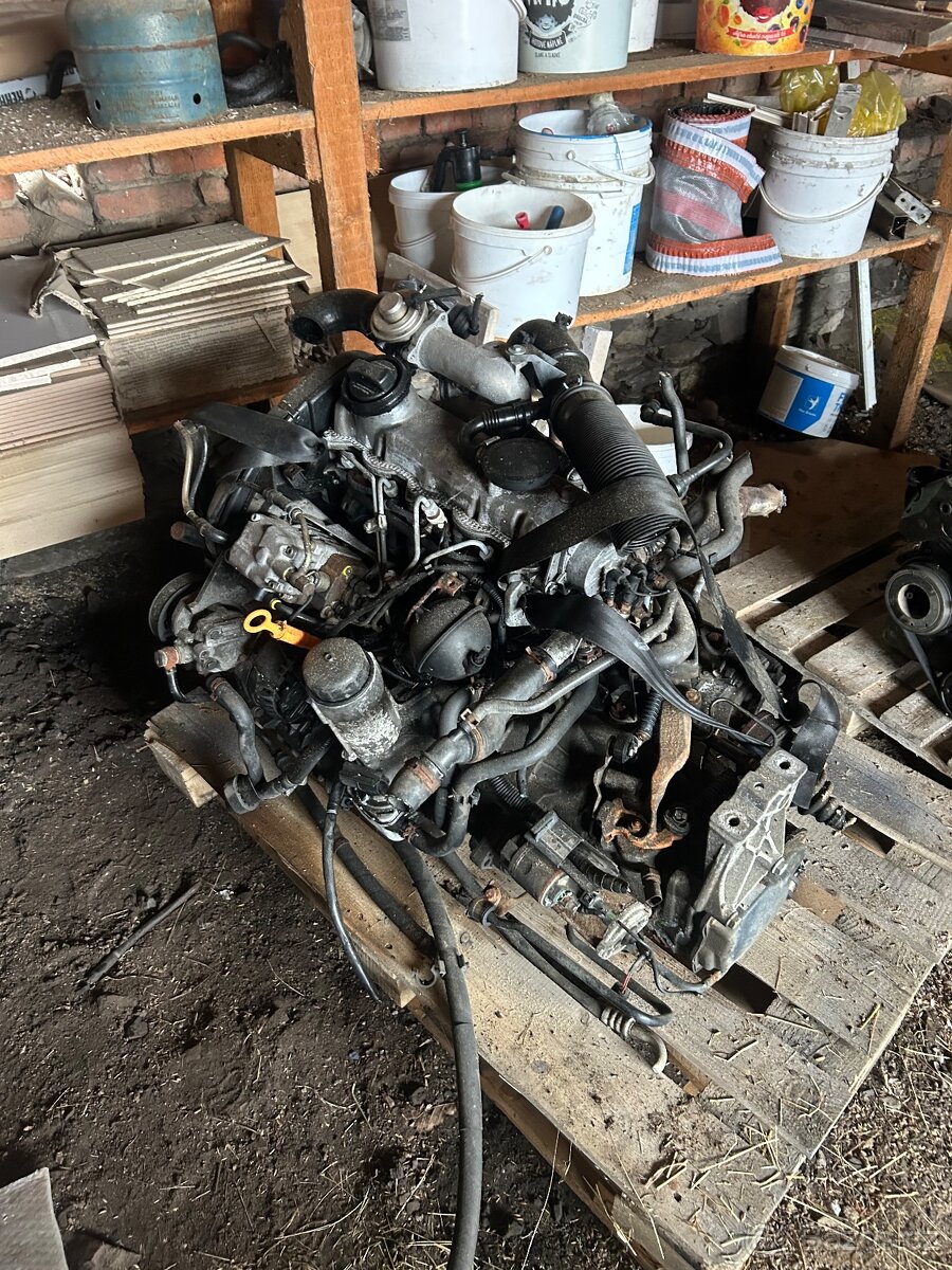 Prodám motor 1.9tdi