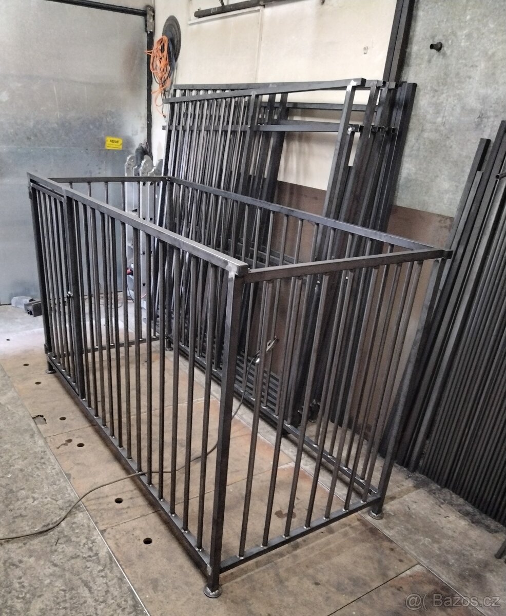 Kotec pro psa,klec,ohrádka pro psa