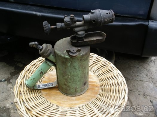 Letlampa benzínová