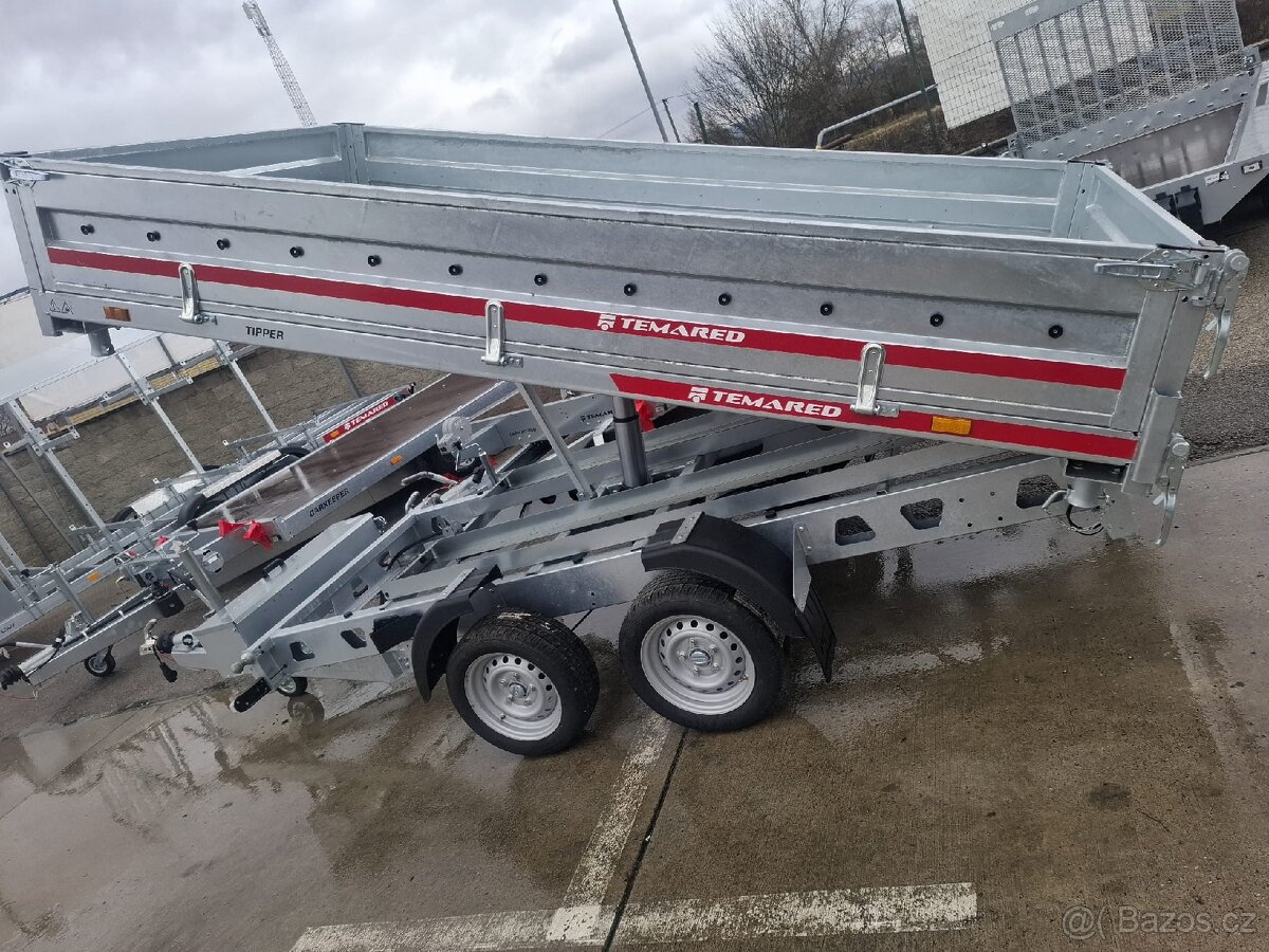 Přívěs valnikový sklopný