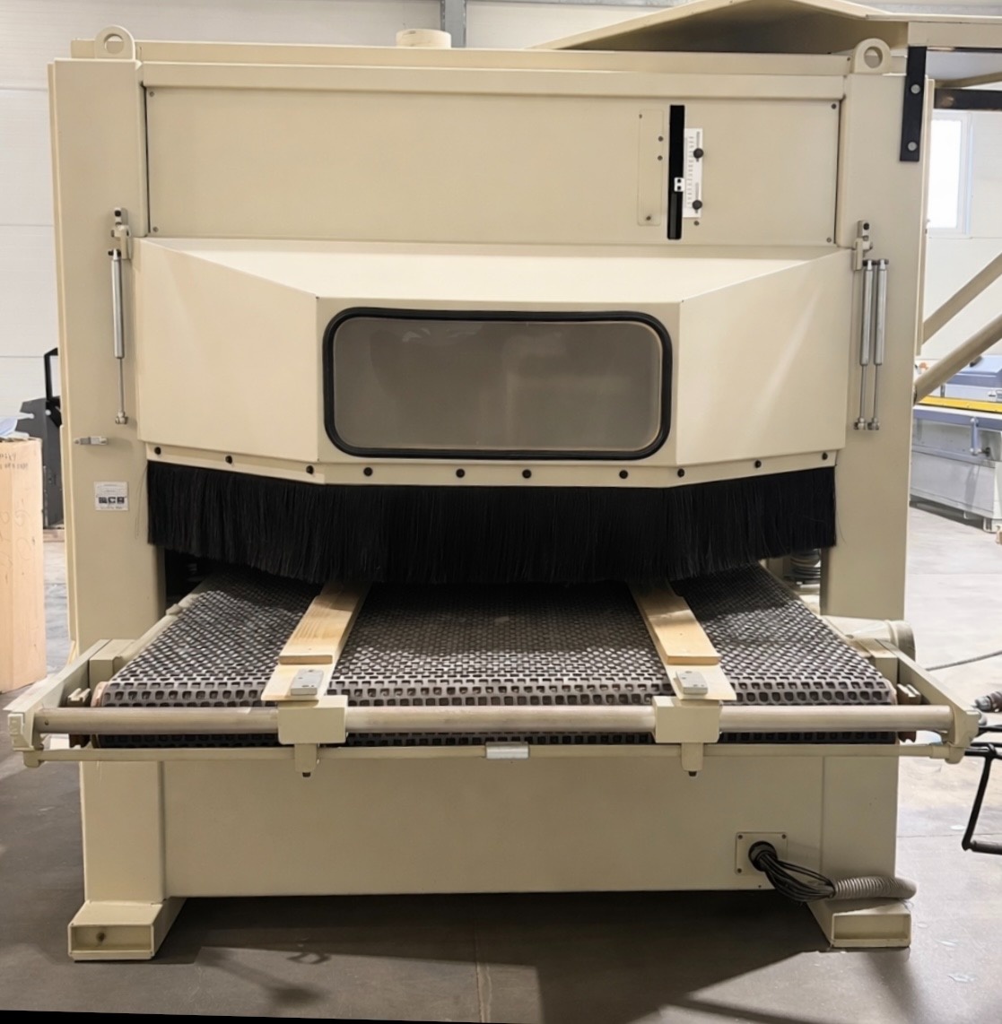 FLADDER Bruska na ocel, 1300 mm