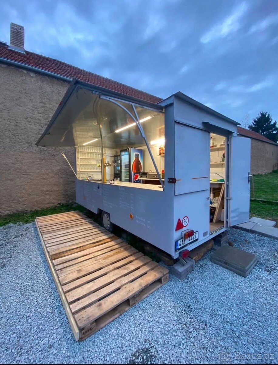 Gastro pojízdný stánek