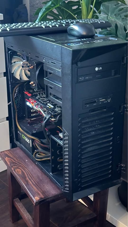 Starší herní PC - i5, GTX970, 16RAM, 500GB