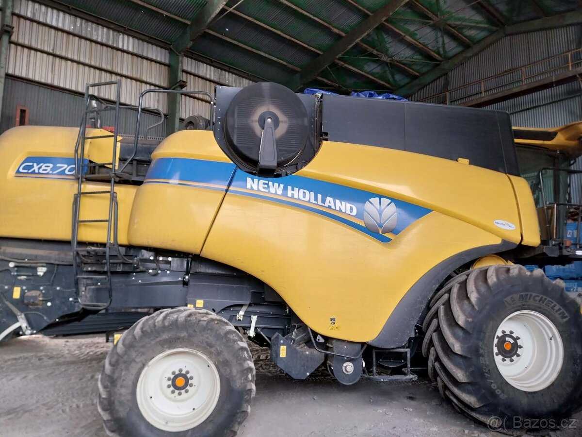 Kombajn New Holland CX8.70