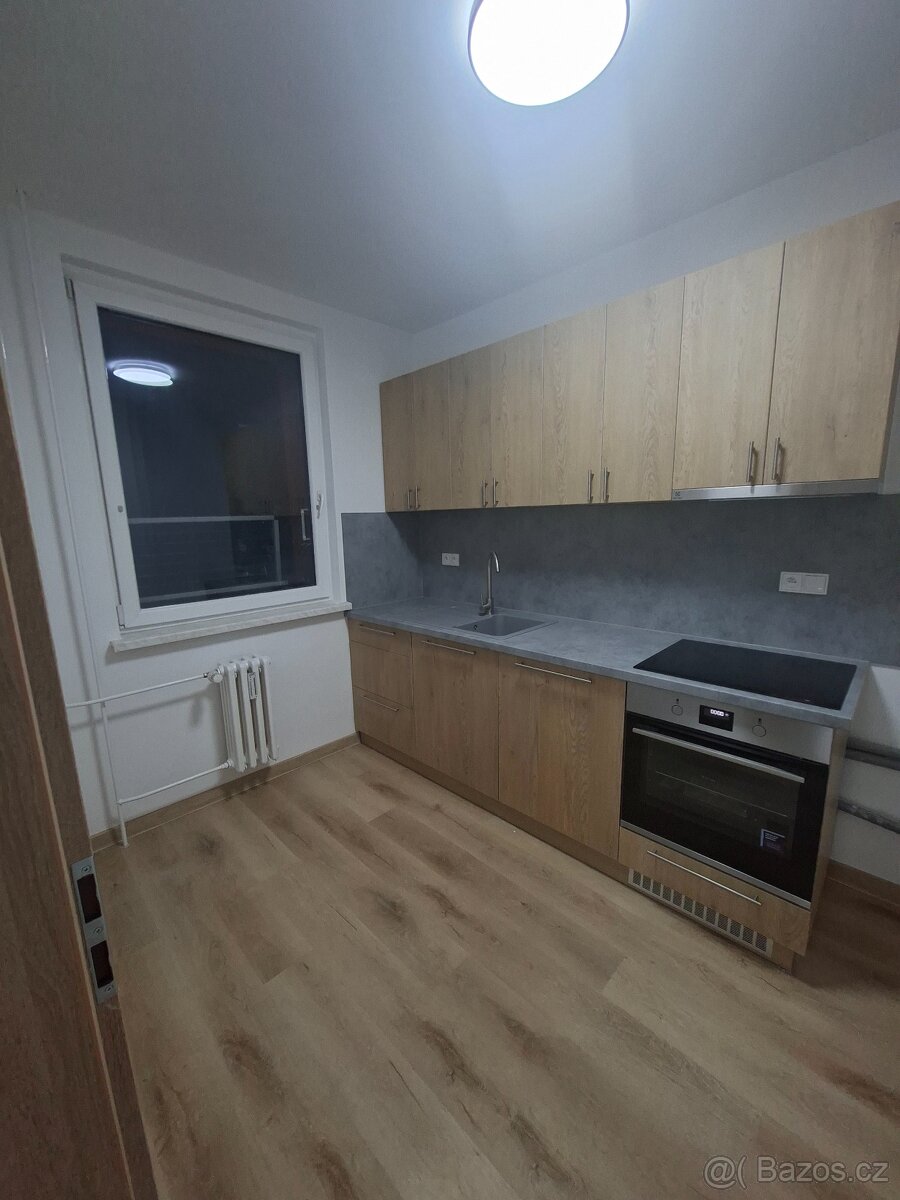 Pronájem bytu 2+1 45 m² Třinec