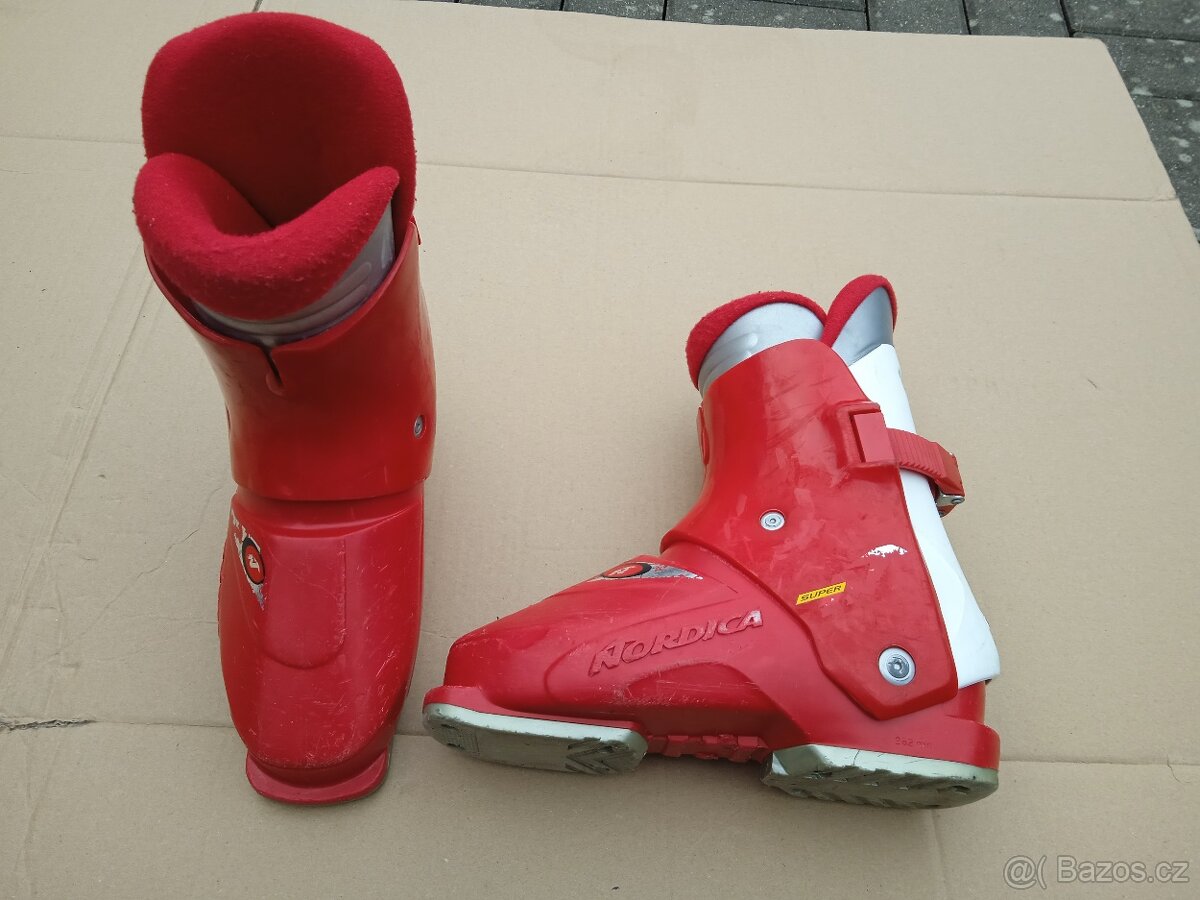 Lyžáky Nordica - stélka 24 cm